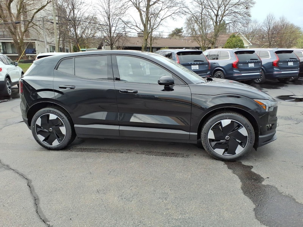 New 2026 Volvo EX30 Twin Motor Ultra SUV
