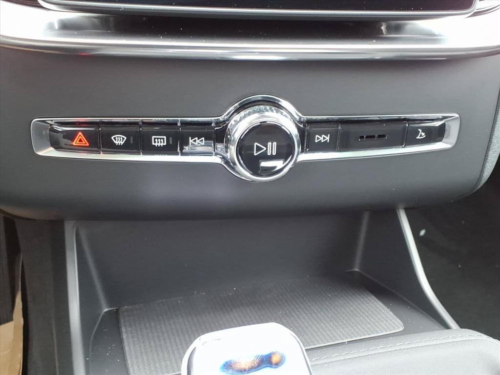2026 Volvo XC90 Ultra - Photo 24