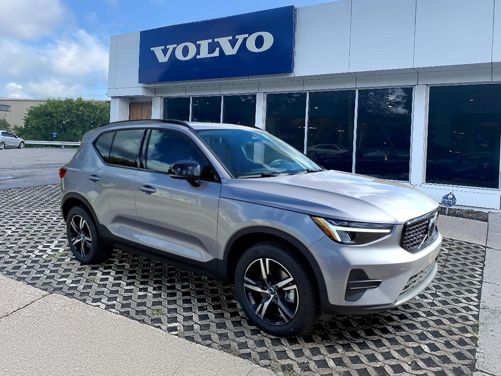 2026 Volvo XC40