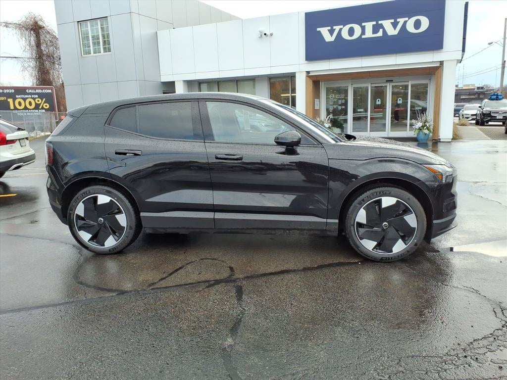 New 2026 Volvo EX30 Twin Motor Plus SUV