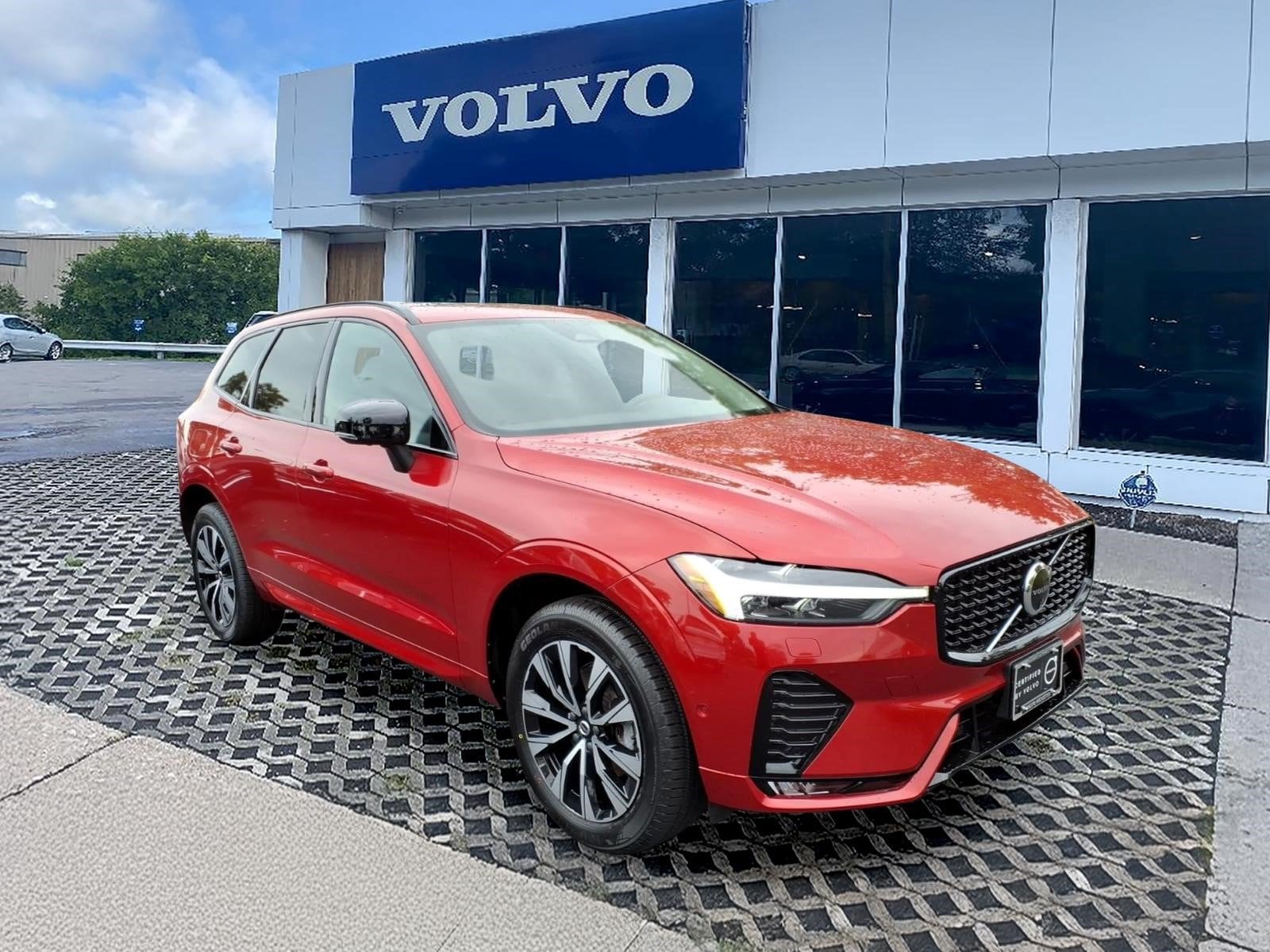 2024 Volvo XC60 Plus