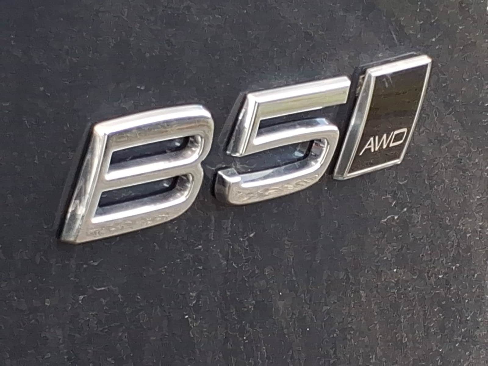 2026 Volvo XC40 Plus - Photo 9
