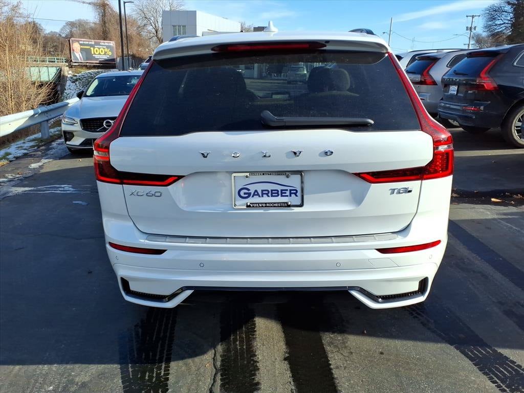 New 2026 Volvo XC60 plug-in hybrid T8 Plus SUV