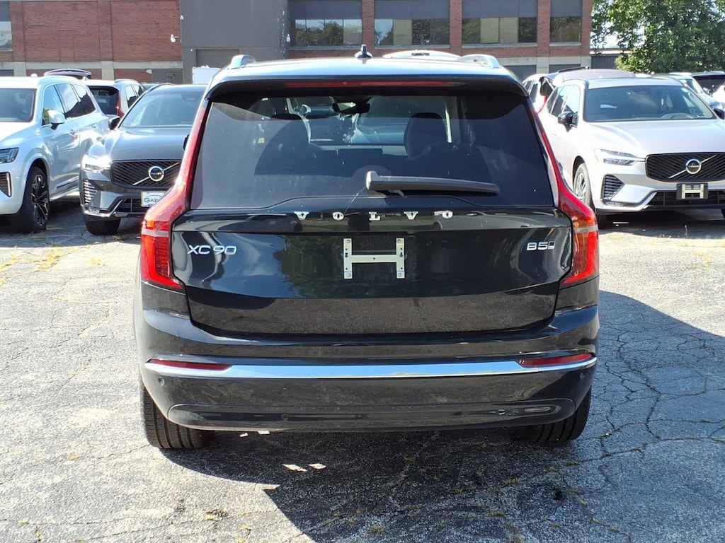 Used 2026 Volvo XC90 B5 Core SUV