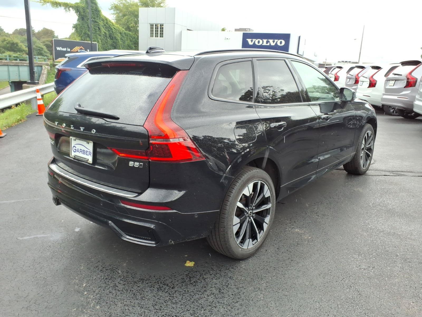 New 2026 Volvo XC60 Plus B5 AWD Plus