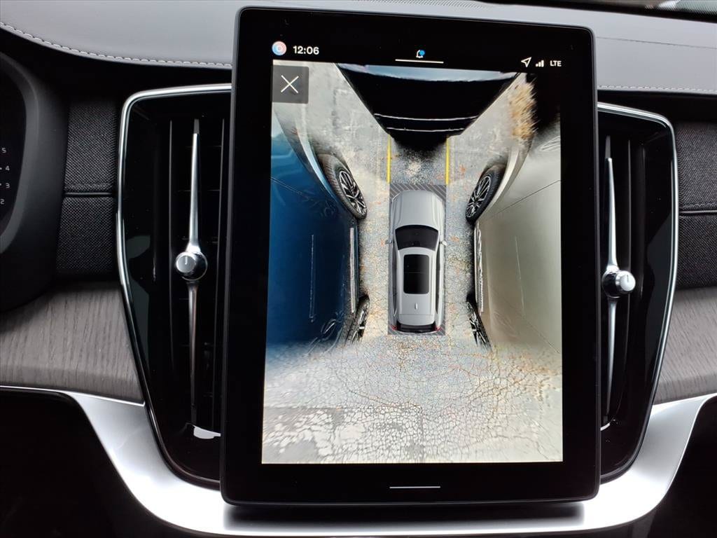 2026 Volvo XC90 Ultra - Photo 28