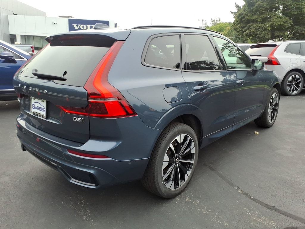 New 2026 Volvo XC60 Plus B5 AWD Plus