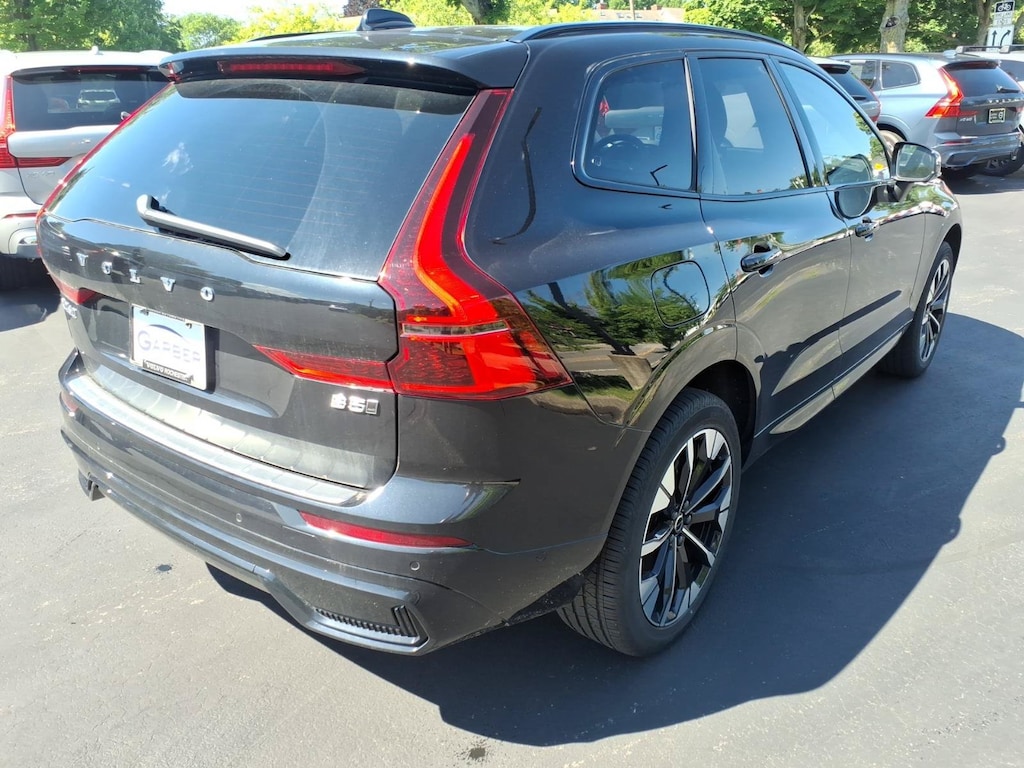 New 2026 Volvo XC60 Plus B5 AWD Plus