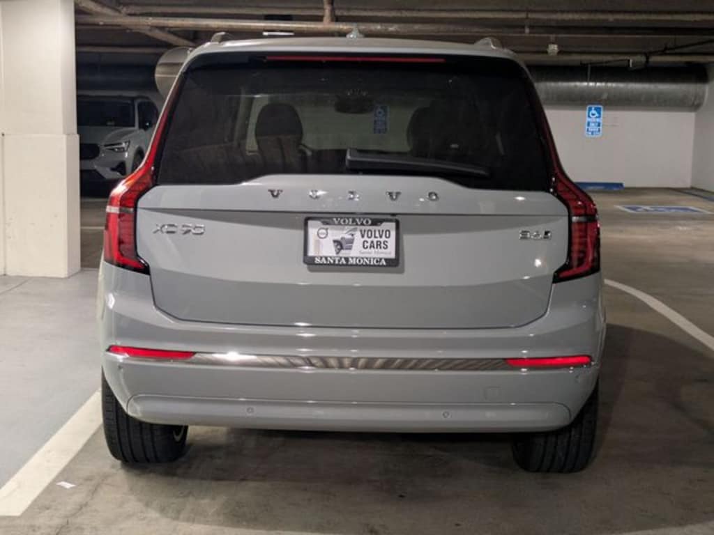 New 2026 Volvo XC90 B6 Ultra 7-Seater SUV