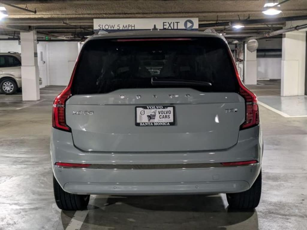 New 2026 Volvo XC90 plug-in hybrid T8 Plus 6-Seater SUV