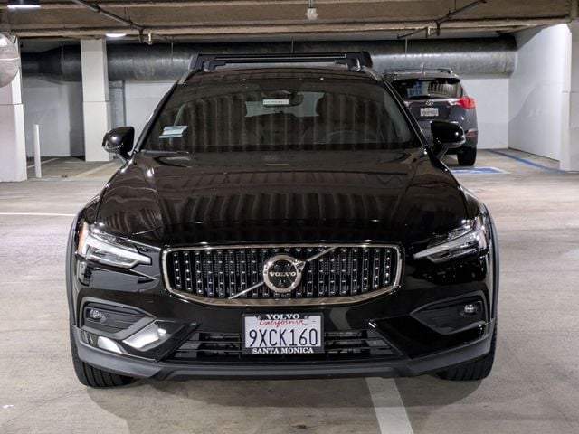 2026 Volvo V60 Cross Country Plus - Photo 8