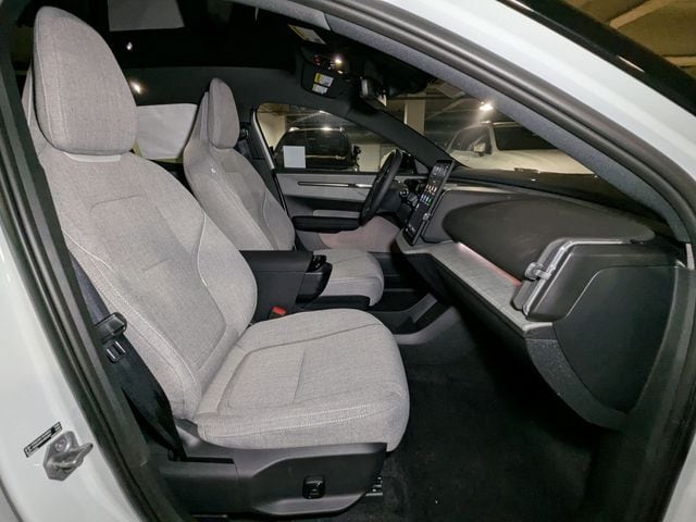 2025 Volvo EX30 Ultra - Photo 30