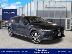 2026 Volvo V60 Cross Country B5 Plus AWD Wagon