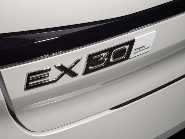 2025 Volvo EX30 Ultra - Photo 31