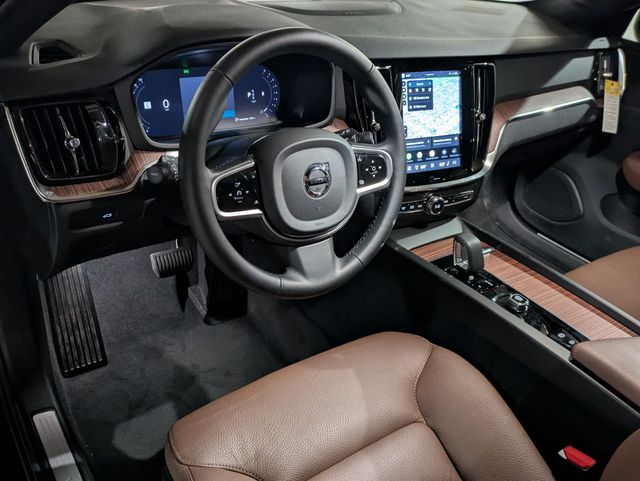 2026 Volvo V60 Cross Country Plus - Photo 12