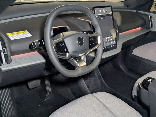 2025 Volvo EX30 Ultra - Photo 12