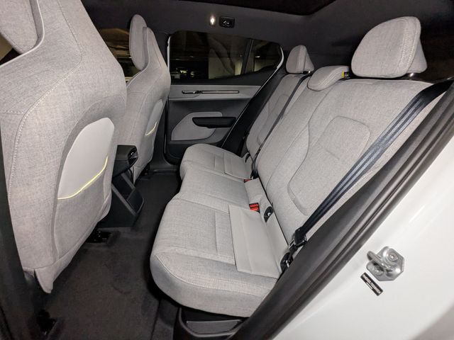 2025 Volvo EX30 Ultra - Photo 27