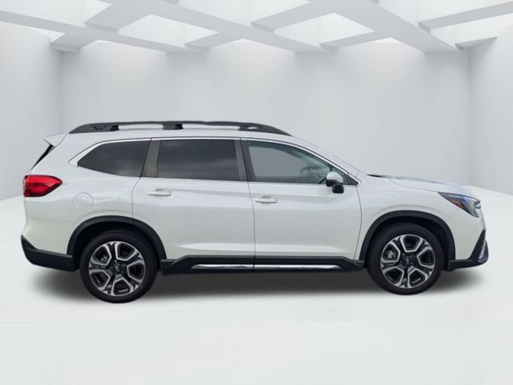 Used 2023 Subaru Ascent Limited SUV