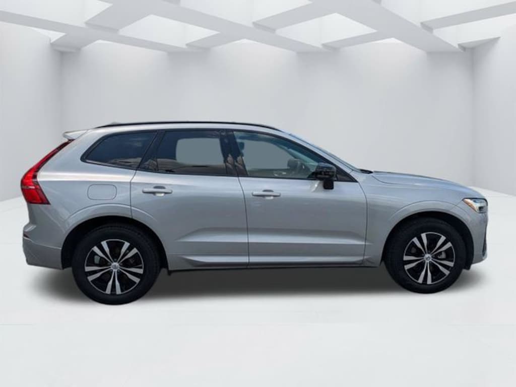 Certified 2024 Volvo XC60 B5 Core SUV