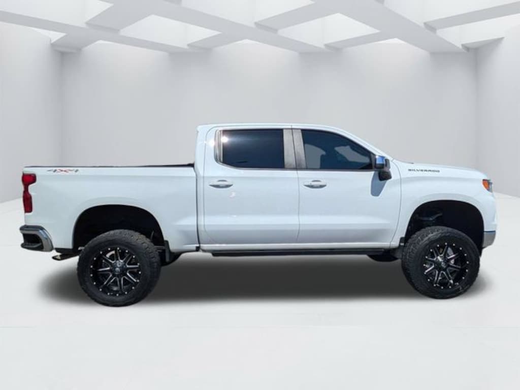 Used 2023 Chevrolet Silverado 1500 LT Truck