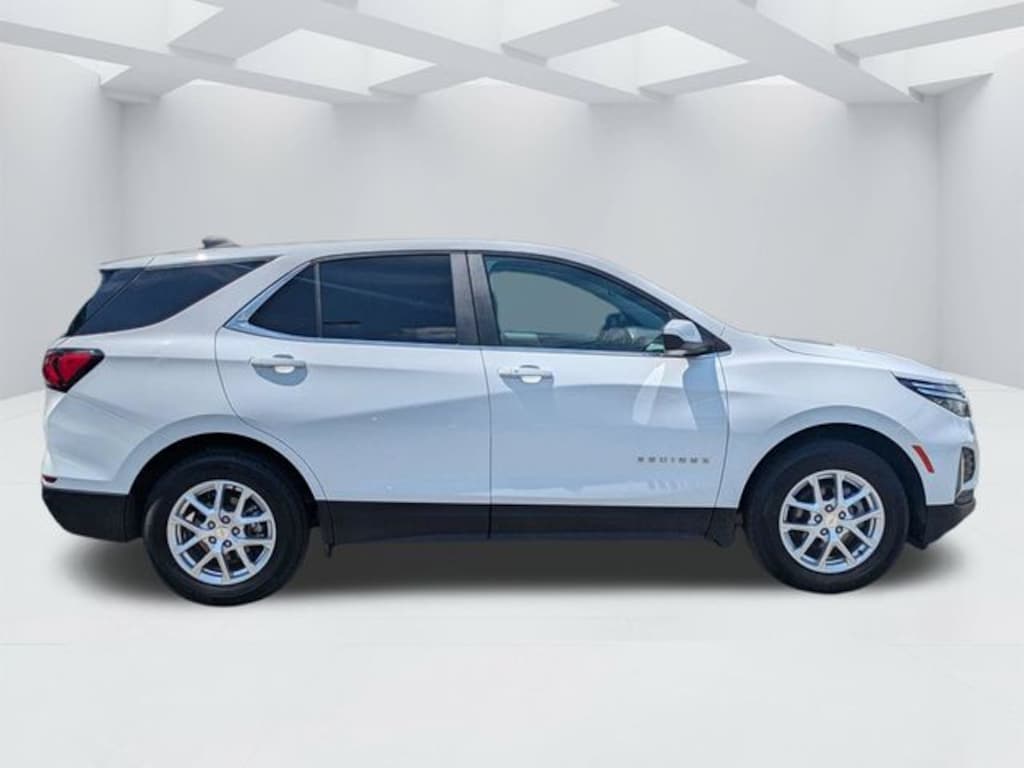Used 2024 Chevrolet Equinox LT SUV