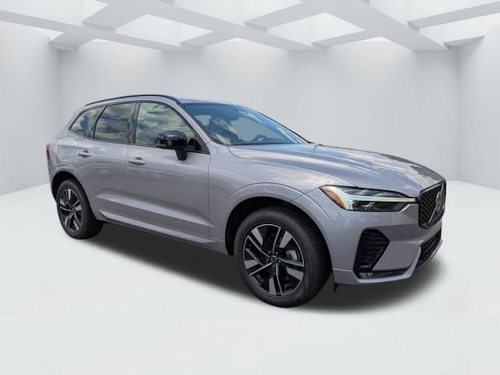 New 2026 Volvo XC60 B5 Core SUV