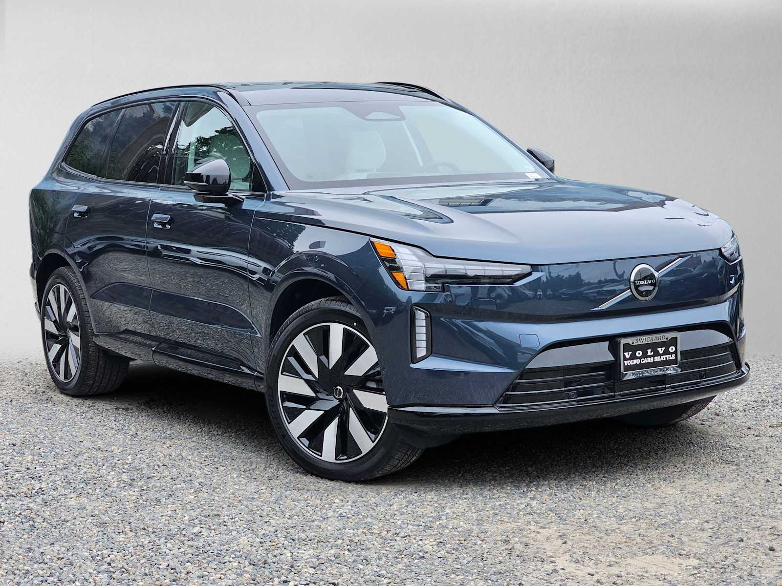 2026 Volvo EX90