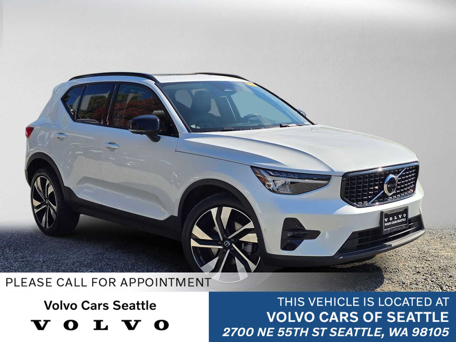 2023 Volvo XC40 Plus