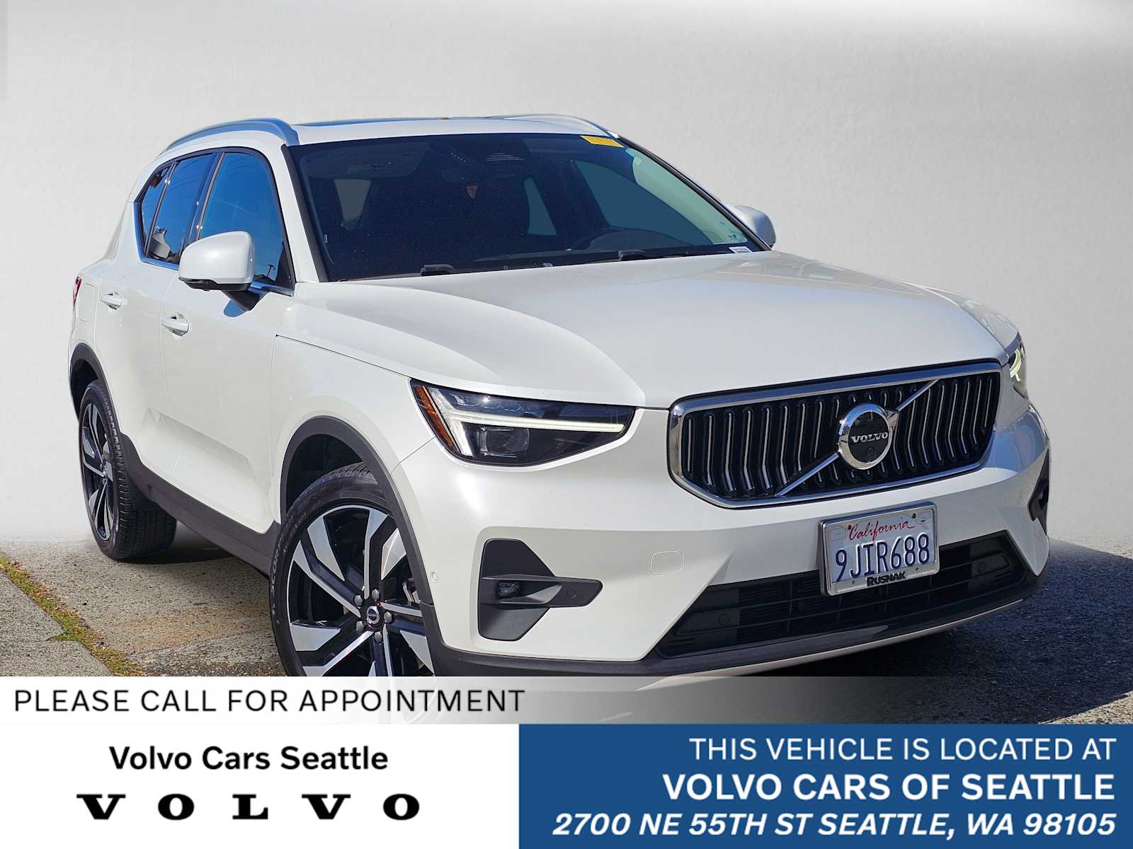 2023 Volvo XC40