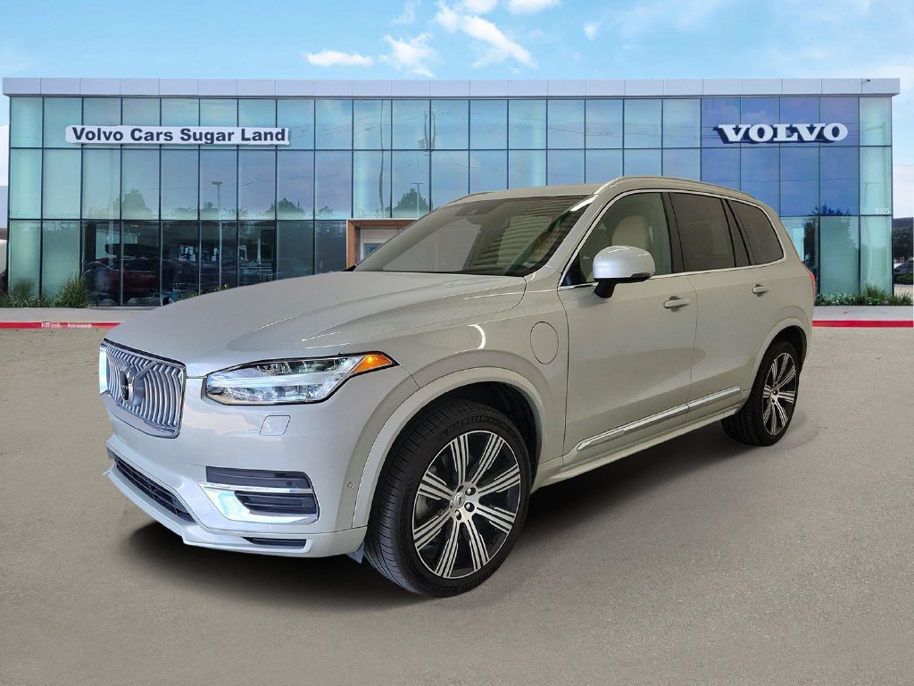 2022 Volvo XC90 Recharge Plug-In Hybrid
