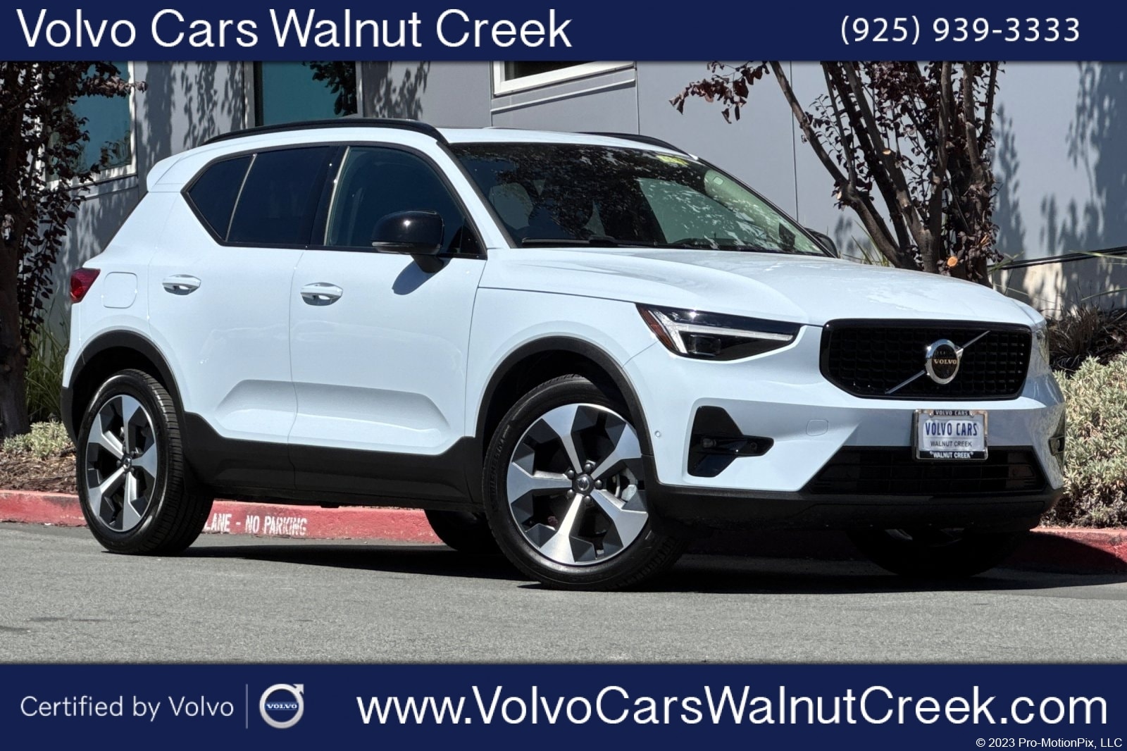2026 Volvo XC40 Plus
