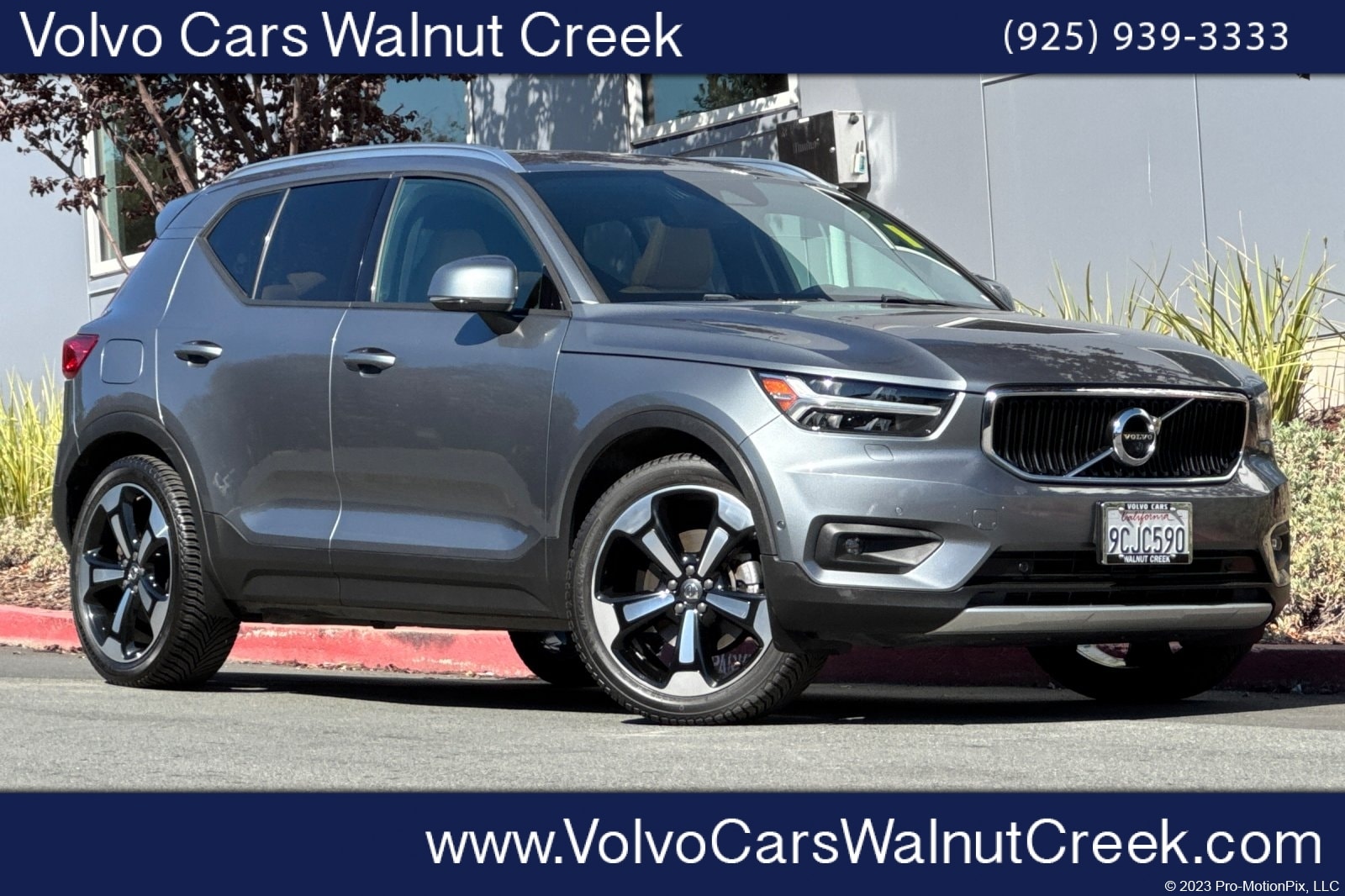 2019 Volvo XC40 Momentum