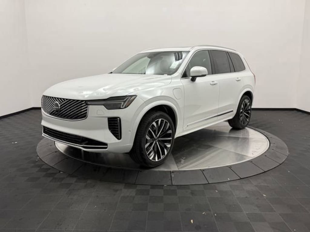New 2026 Volvo XC90 plug-in hybrid T8 Plus 7-Seater SUV