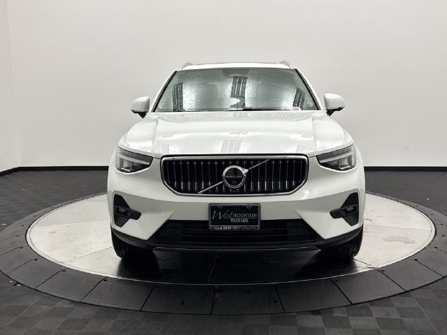 Certified 2023 Volvo XC40 B5 Plus Bright Theme SUV