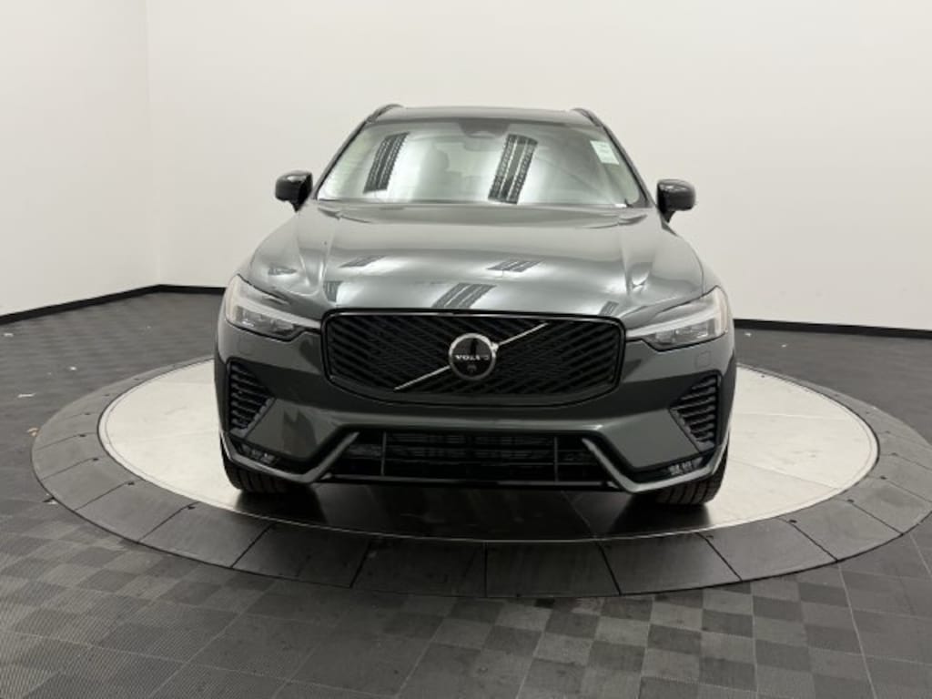 New 2027 Volvo XC60 B5 Ultra SUV