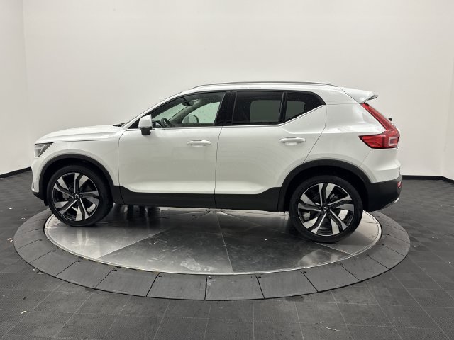 Certified 2023 Volvo XC40 B5 Plus Bright Theme SUV