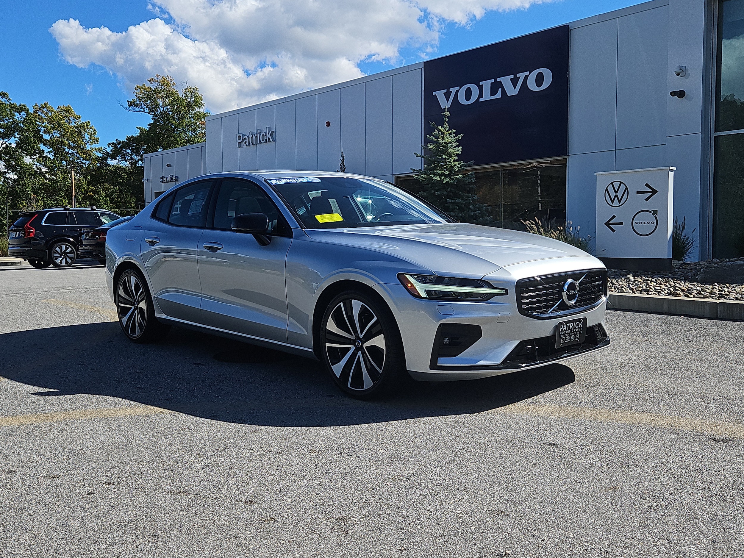 2022 Volvo S60