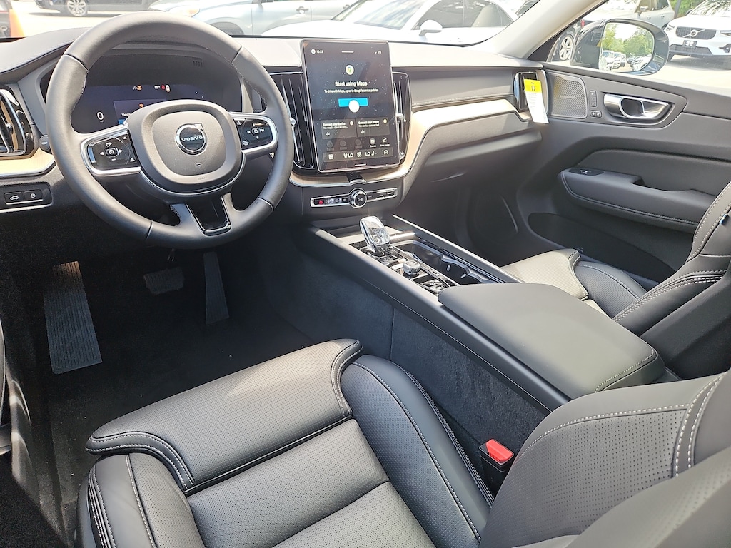 New 2026 Volvo XC60 plug-in hybrid T8 Ultra SUV