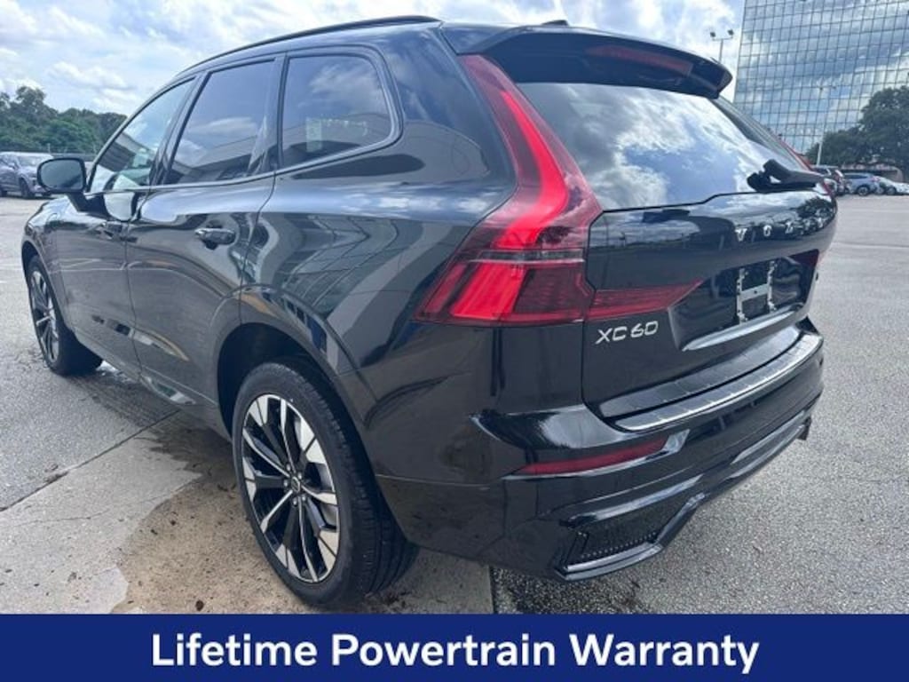 New 2026 Volvo XC60 plug-in hybrid T8 Plus SUV