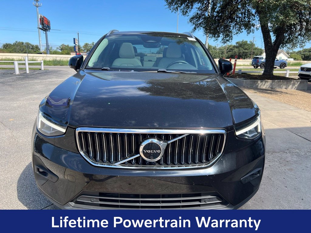 Certified 2023 Volvo XC40 B4 Plus Bright Theme SUV
