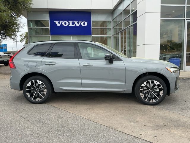 New 2026 Volvo XC60 B5 Plus SUV