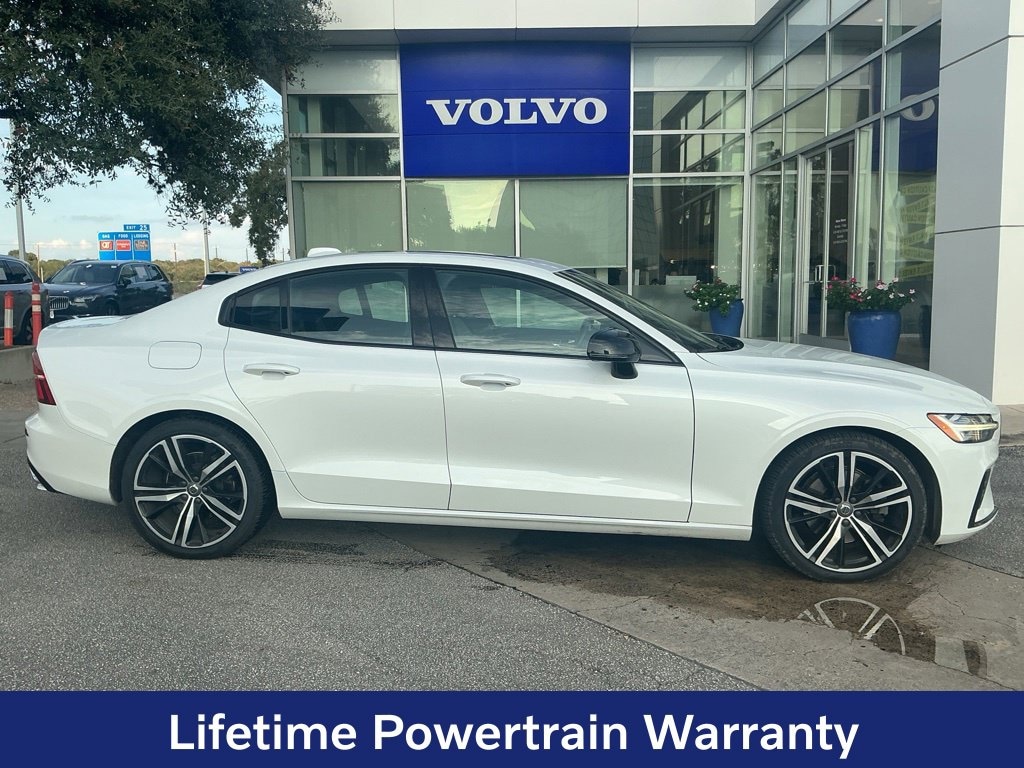 Used 2021 Volvo S60 T5 R-Design Sedan