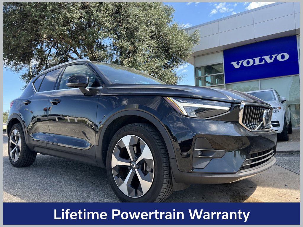 Certified 2023 Volvo XC40 B4 Plus Bright Theme SUV