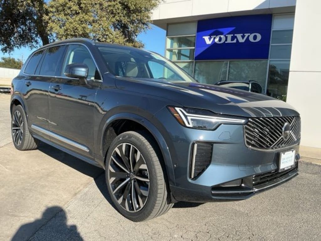 New 2026 Volvo XC90 plug-in hybrid T8 Ultra 7-Seater SUV