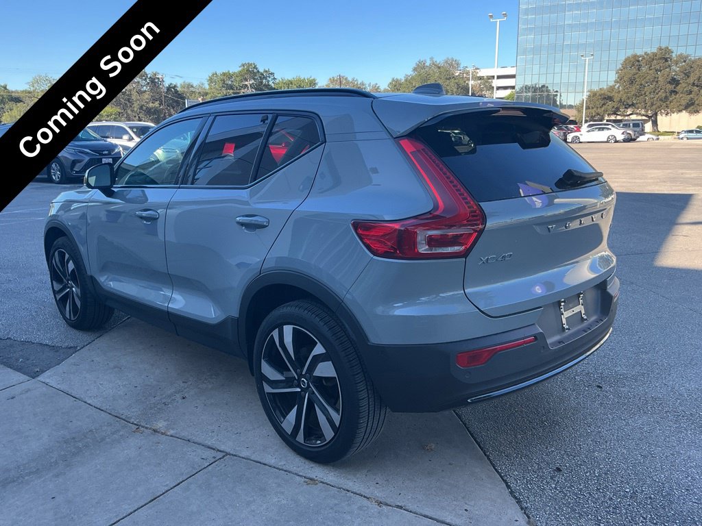 Certified 2024 Volvo XC40 B5 Plus Dark Theme SUV