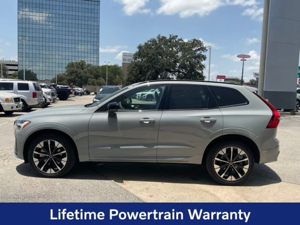 New 2026 Volvo XC60 B5 Plus SUV