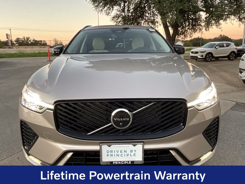 New 2027 Volvo XC60 B5 Ultra SUV
