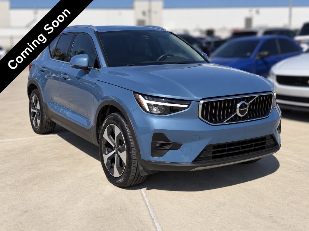 Certified 2024 Volvo XC40 B5 Plus Bright Theme SUV