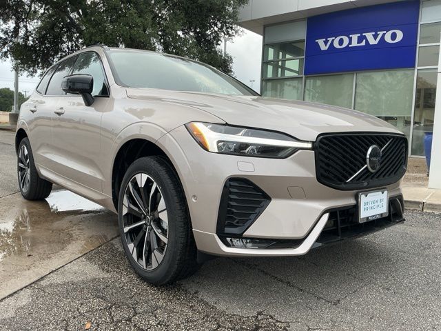 New 2026 Volvo XC60 B5 Plus SUV