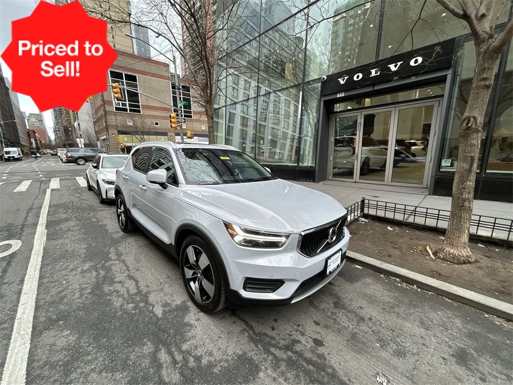 2020 Volvo XC40